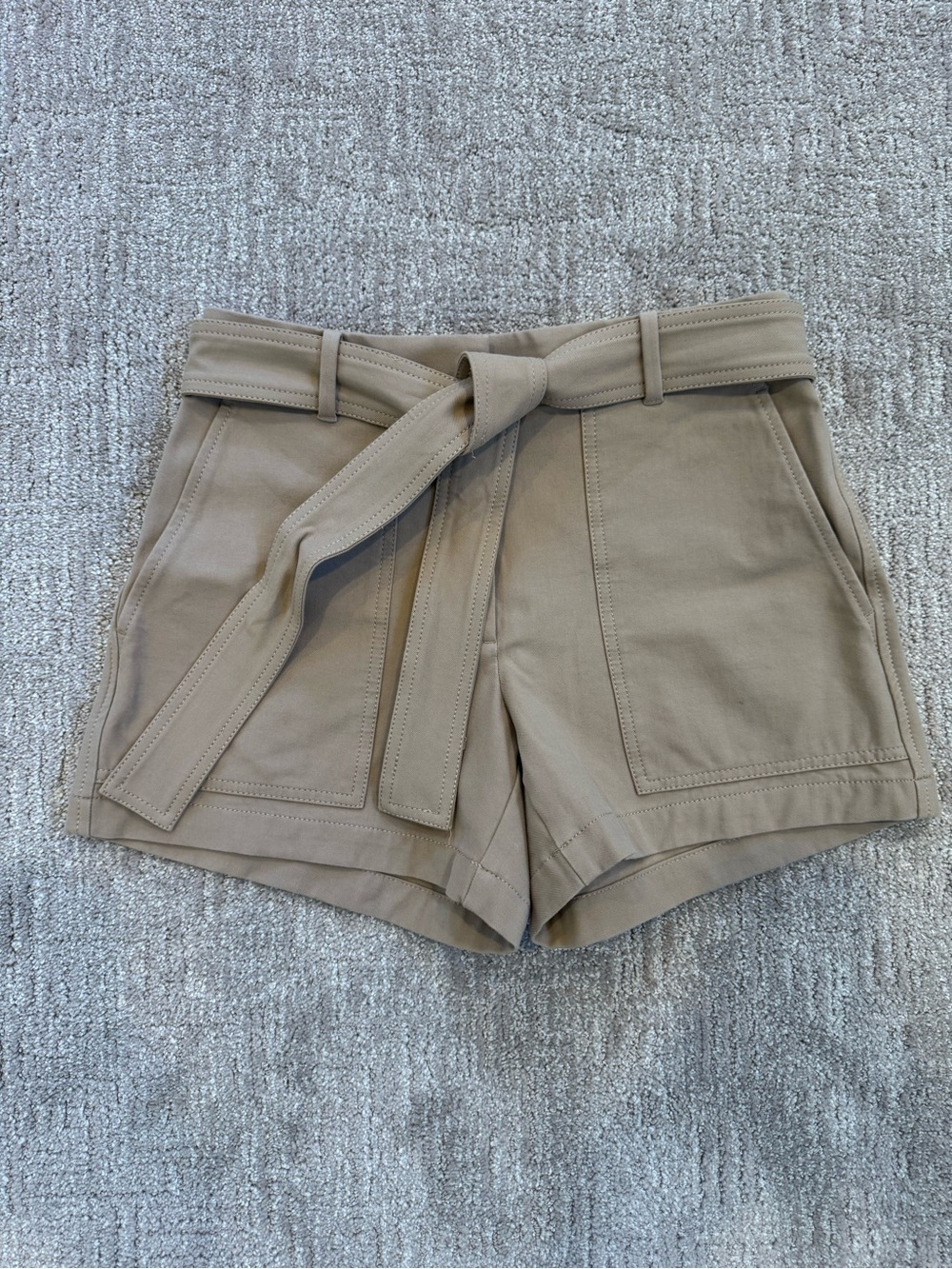 Ann Taylor Women’s Tan Shorts - Picture 5 of 5